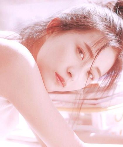 和大佬隐婚后我摆烂了[穿书]