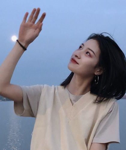 套马甲救世后爆红了 作者：我爱可乐